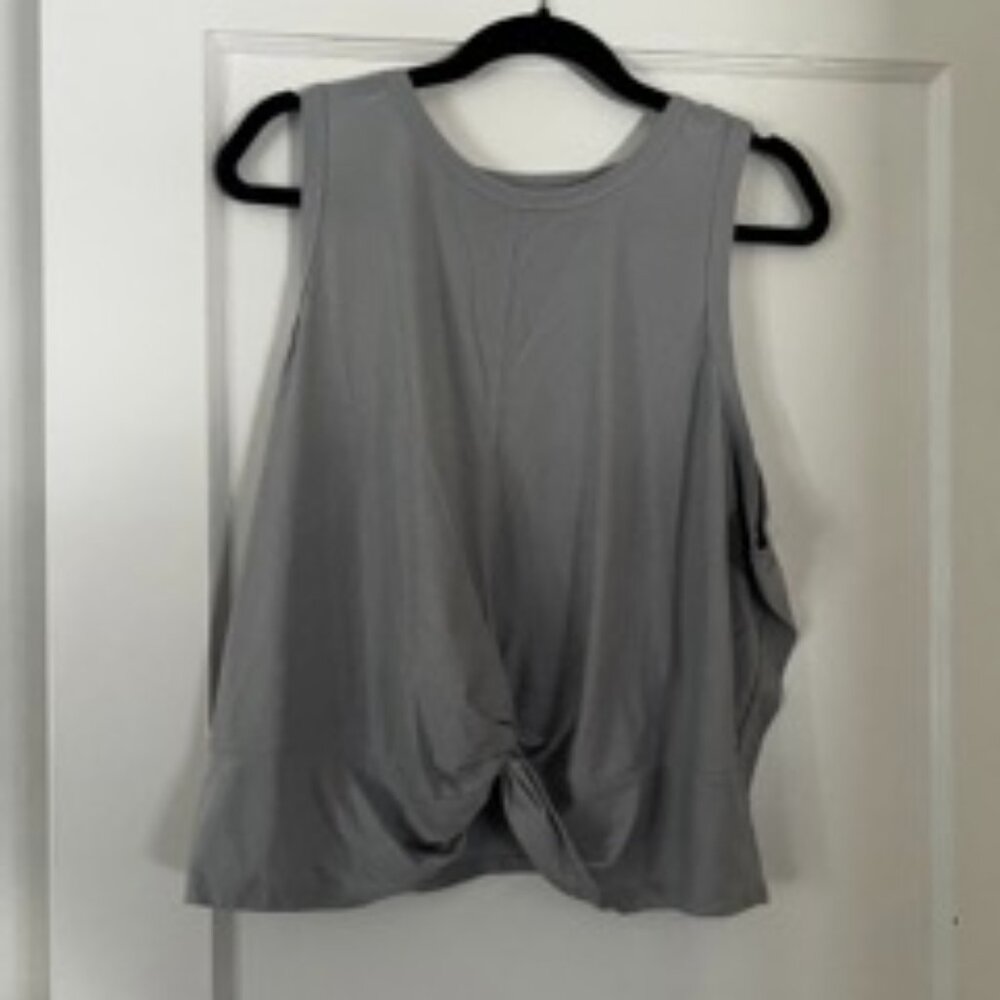 Old Navy Activewear Cropped Tank